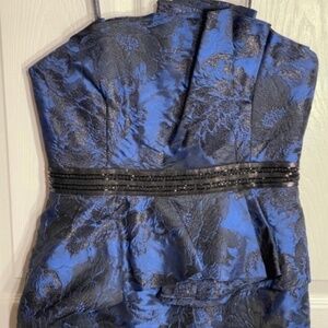 Carmen Marc Valvo Strapless Beaded Peplum Gown Blue & Black Floral Print BNWT